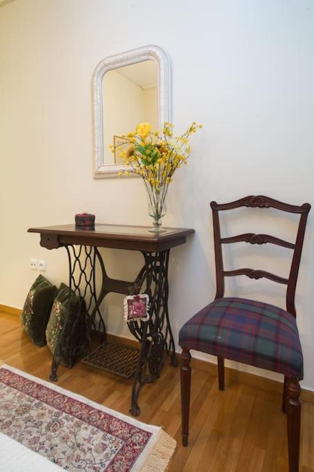 Top-Rated 1-Bedroom Apartment In The Heart Of Αθήνα Εξωτερικό φωτογραφία