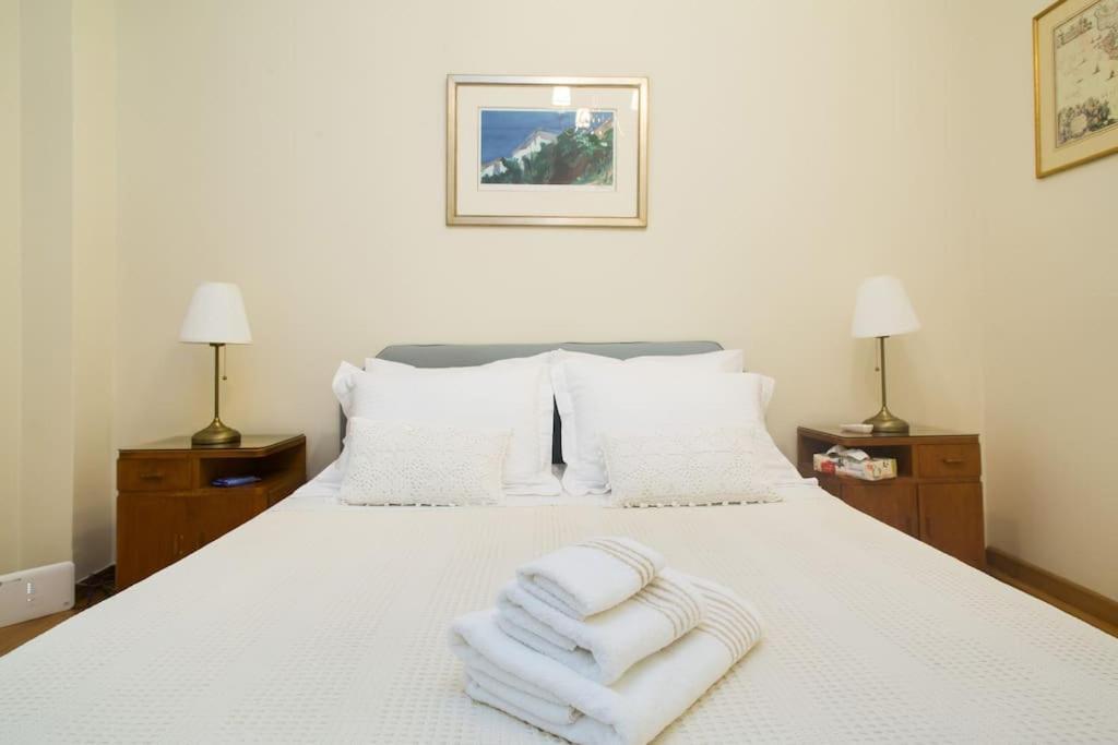 Top-Rated 1-Bedroom Apartment In The Heart Of Αθήνα Εξωτερικό φωτογραφία